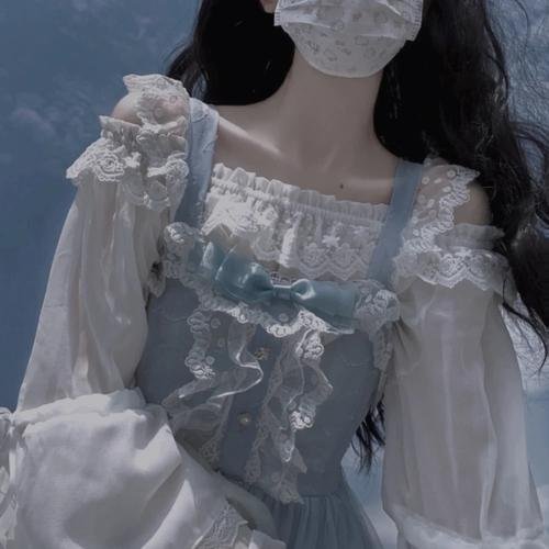 恶魔与深蓝海